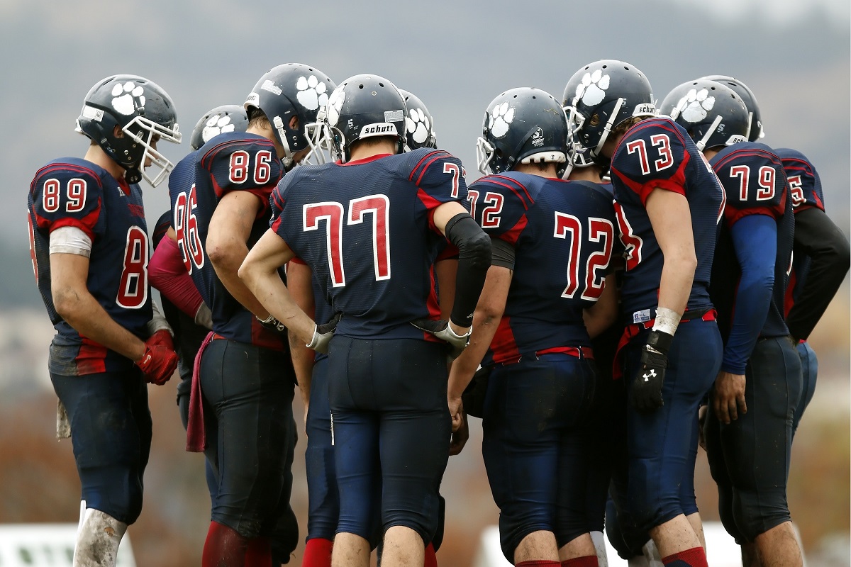 Why Custom Sports Team Uniforms Are Important  For Your Team?