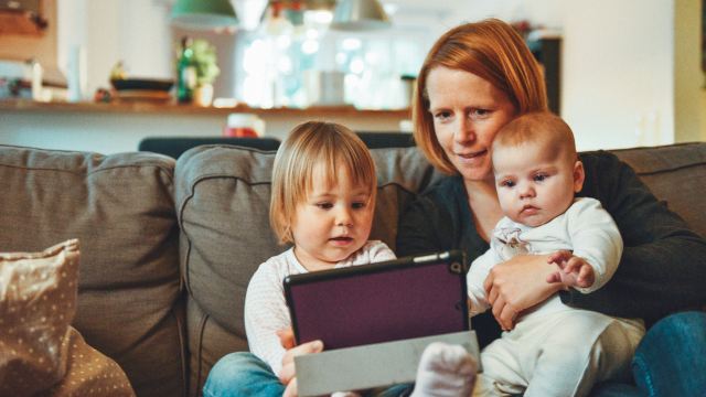 Digital Parenting Tricks for Non-Tech Savvy Parents