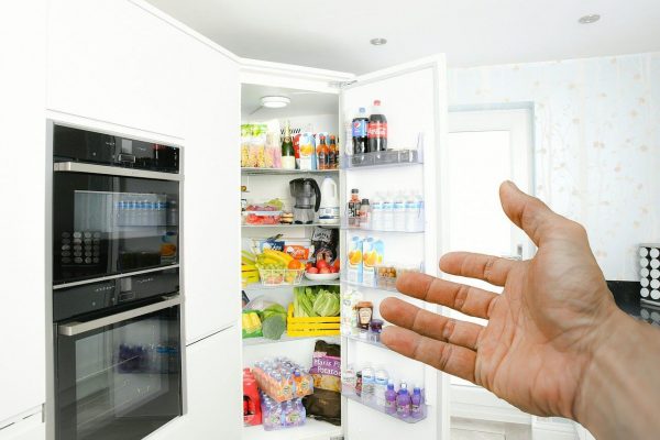 How Often Should You Change Your Refrigerator Water Filter?