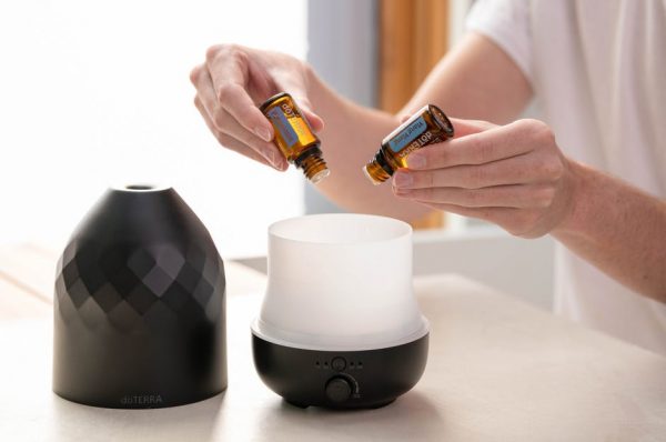 What Is a Nebulizing Diffuser? The Facts You Need to Know