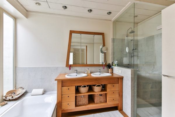 Glass Shower Enclosures are a great option. Here’s why