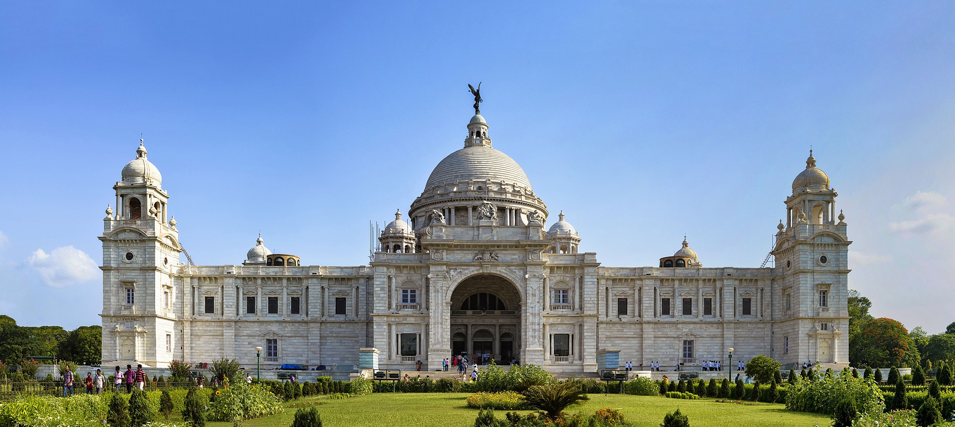 Victoria_Memorial_situated_in_Kolkata
